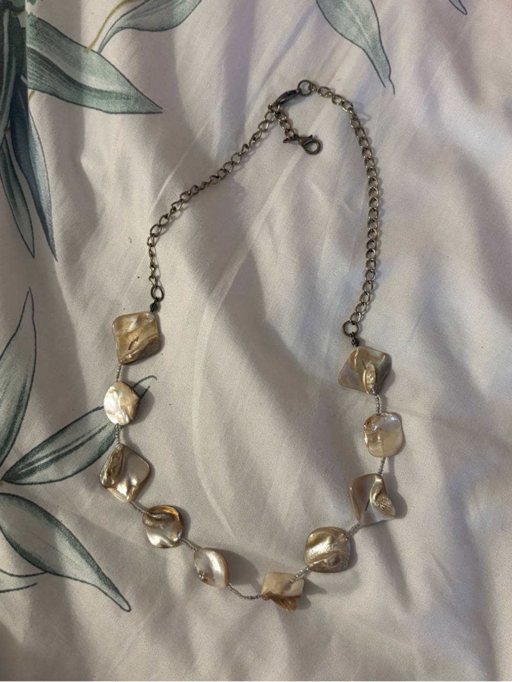 Pearl-like Shell Beaded Necklace or Bag Chain in Champagne Gold